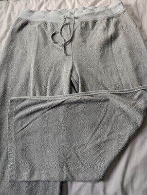 ROUTE Ladies Wide Leg Sweat Pants. Size 2X. Inseam 28"